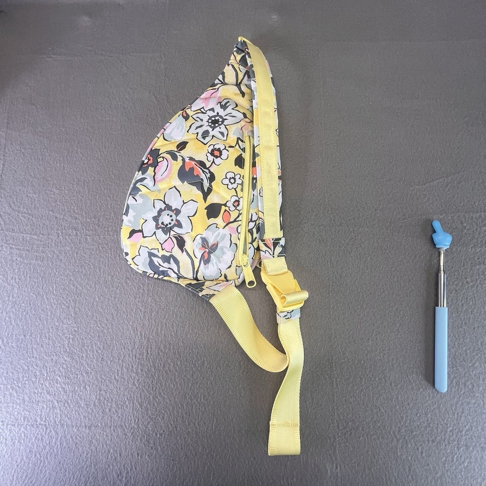 Vera Bradley Reactive Sling Backpack In Sunny Garden Print Yellow Multi VGUC - Picture 2 of 16